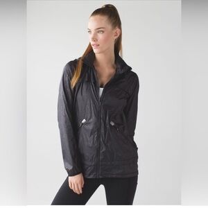 Lululemon Miss Misty II Hooded Packable Jacket